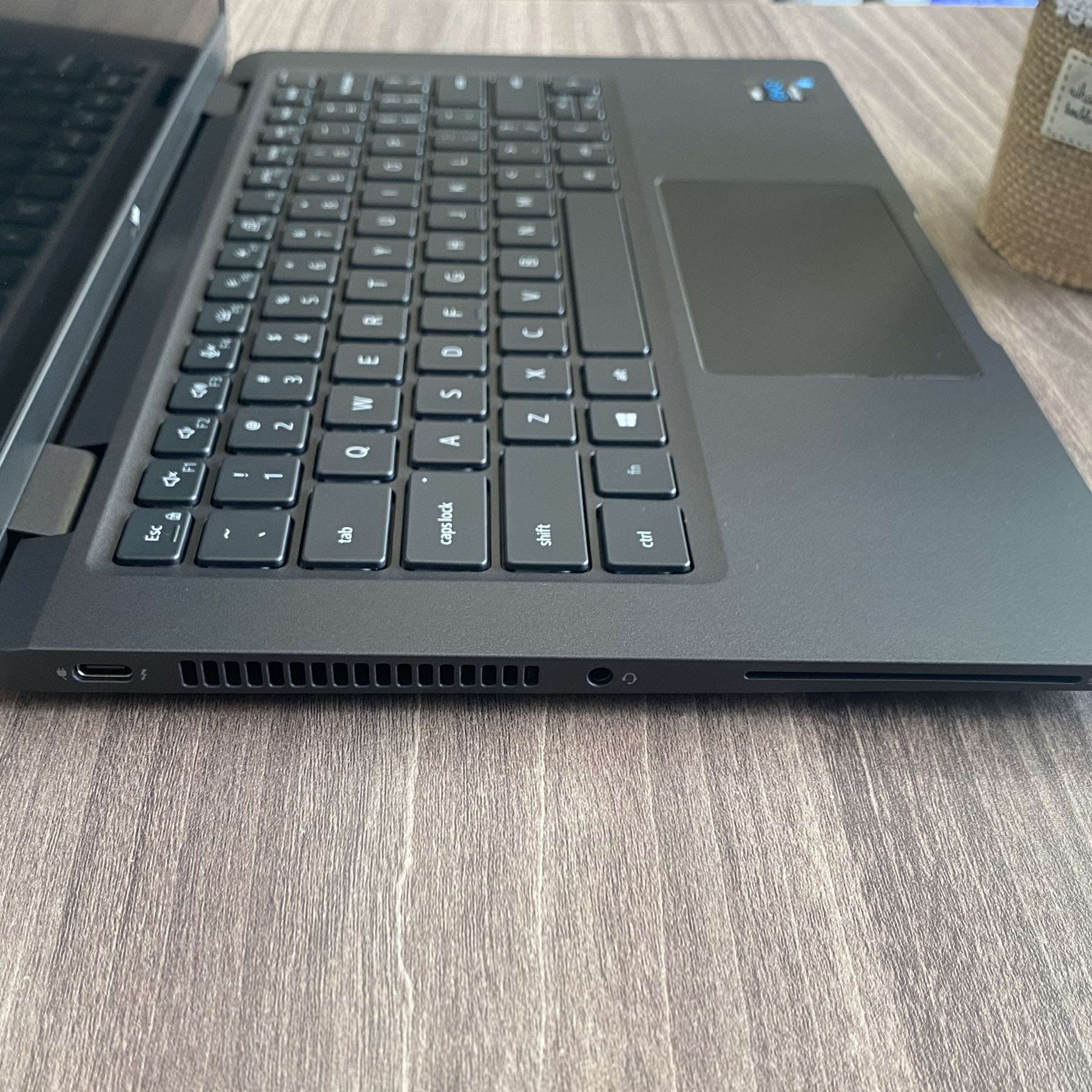 Dell Latitude 7320