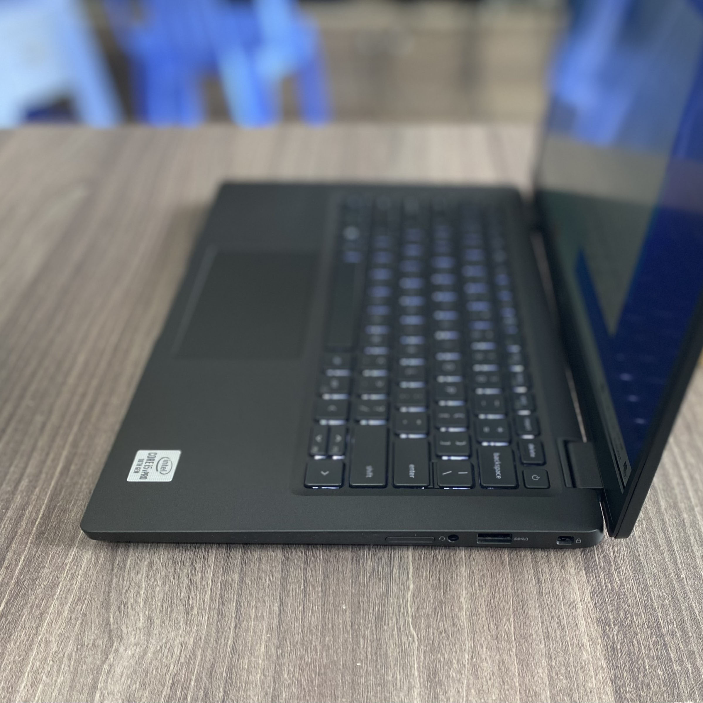 Dell Latitude 7310