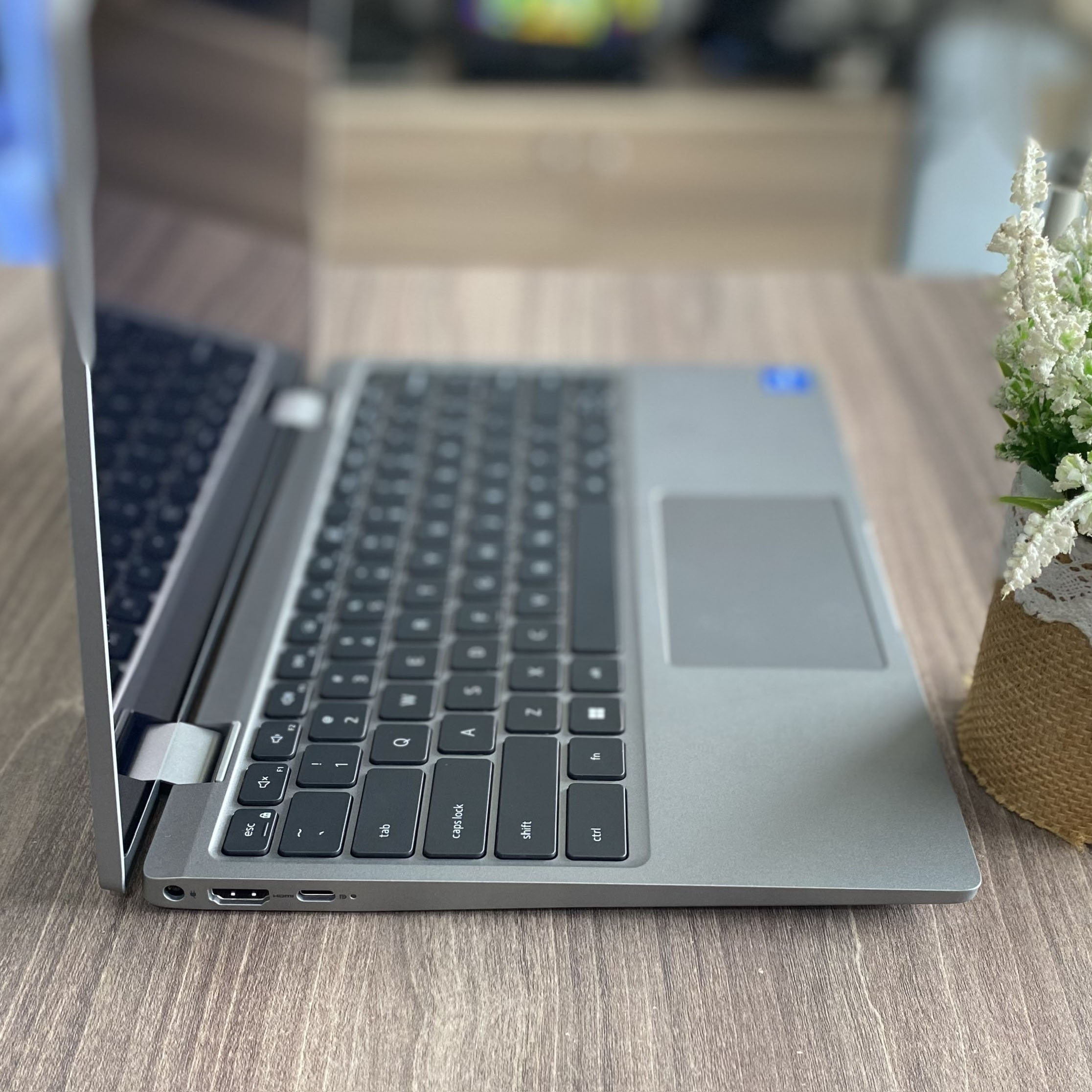 Dell Latitude 3330 2-IN-1