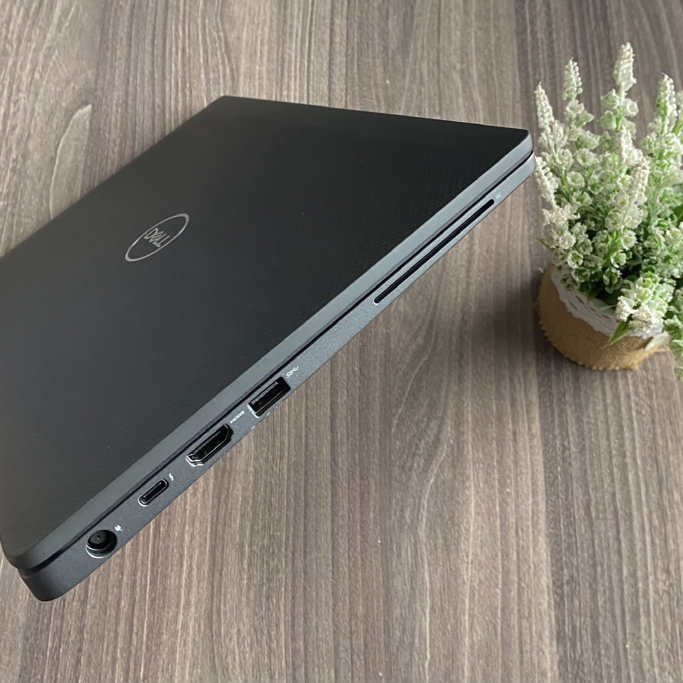 Dell Latitude 7400 Carbon Core i7