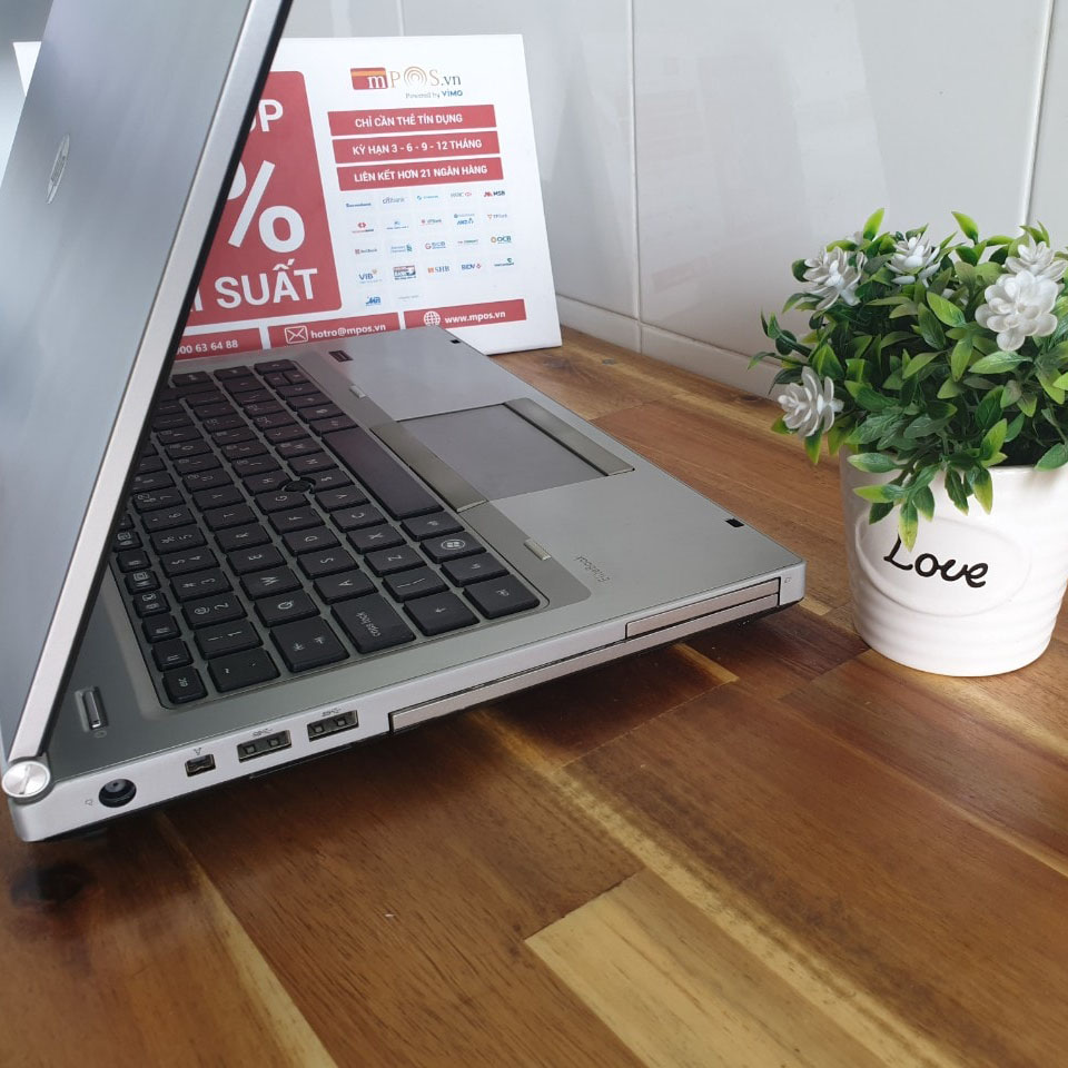 HP Elitebook 8460P i5 Onboard