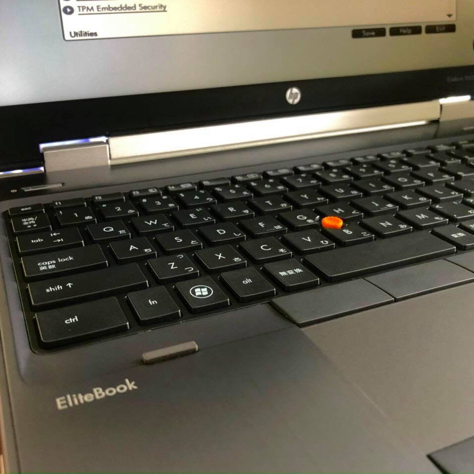 HP Workstation 8560W i7