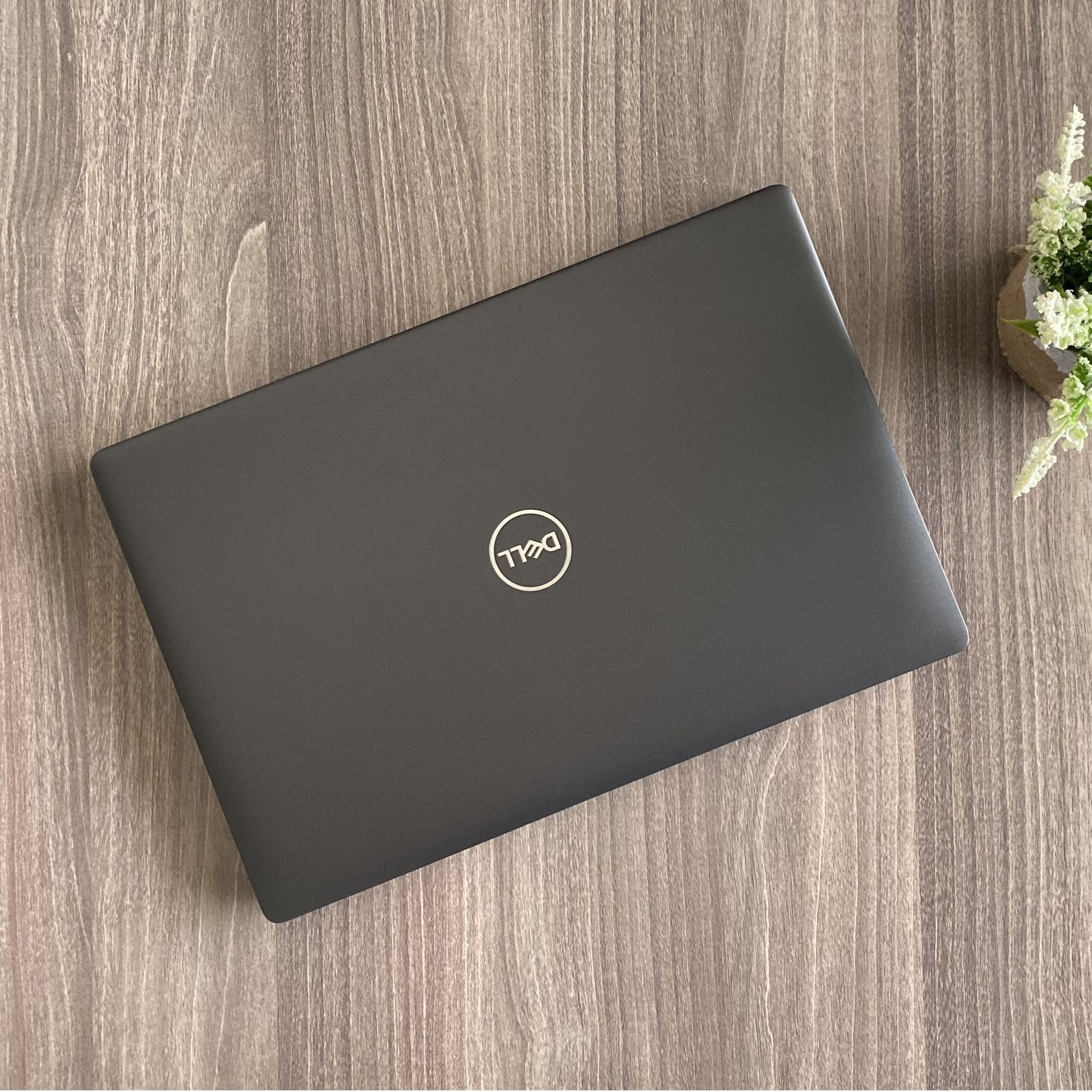 Dell Latitude 5400 Thế Hệ 8
