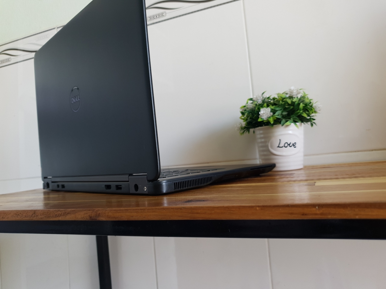 Dell Latitude E7450 Core i5 màn hình Full HD giá rẻ nhất Cần Thơ