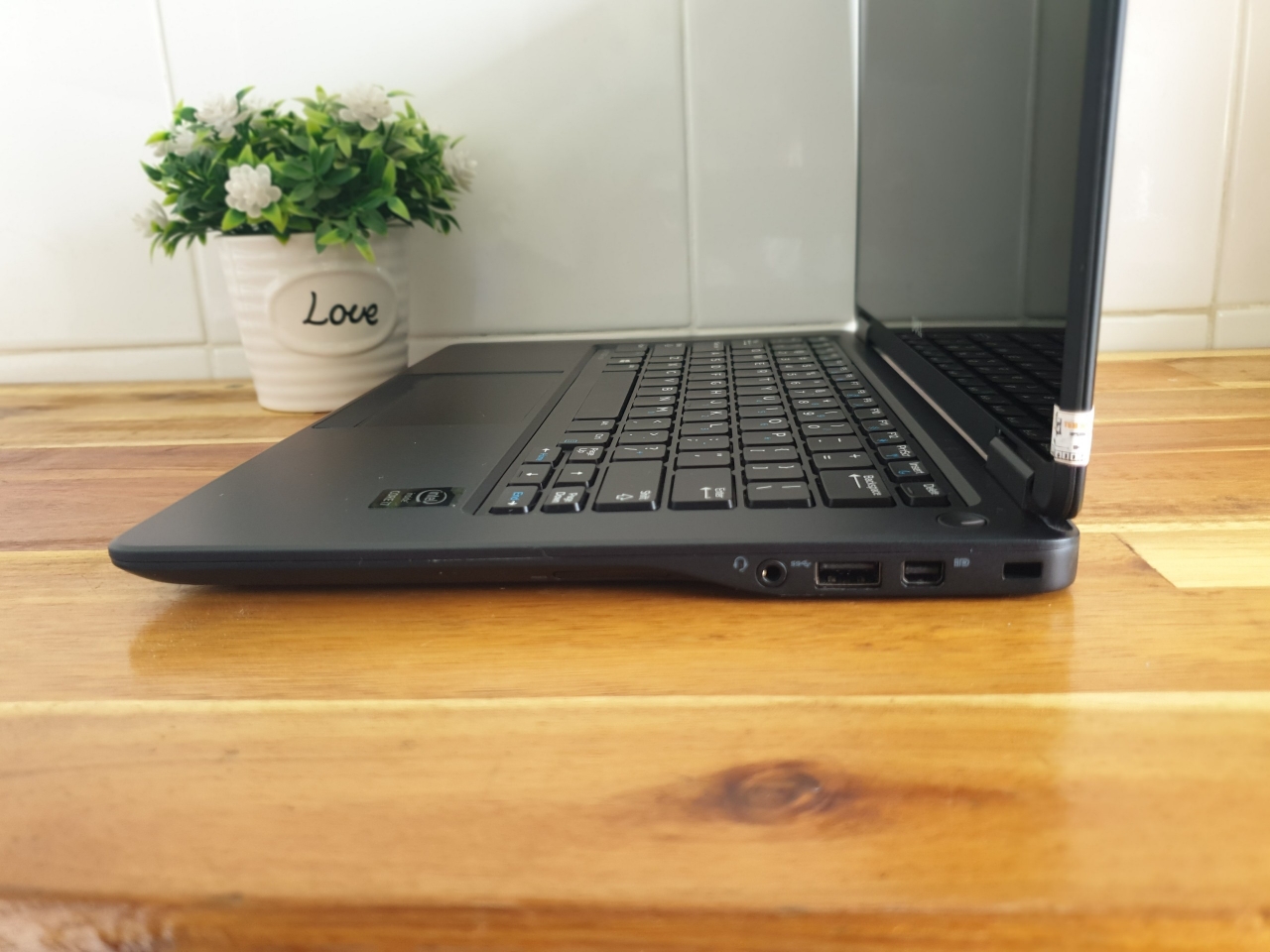 Dell Latitude E7450 Core i5 màn hình Full HD giá rẻ nhất Cần Thơ