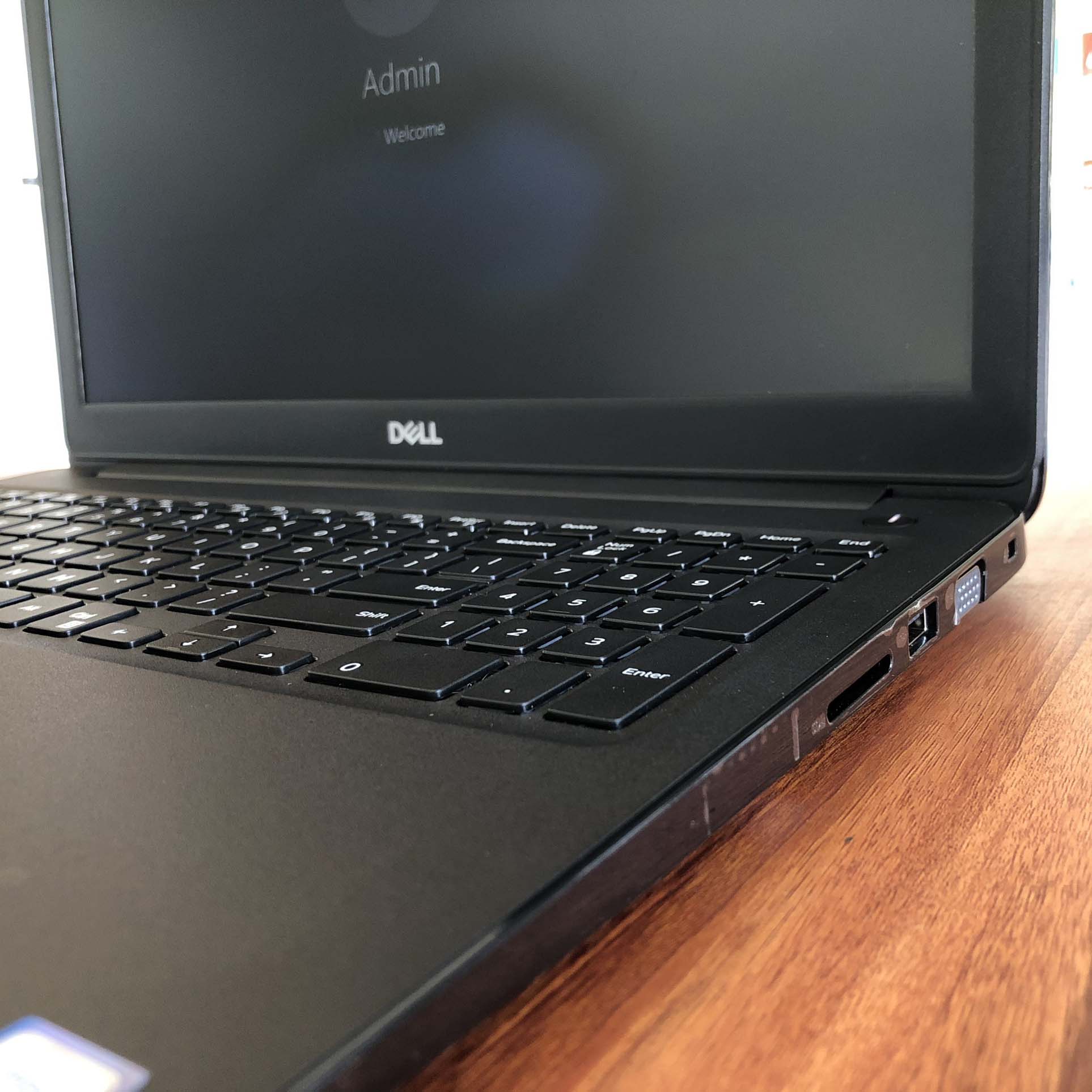Dell Latitude 3500 Core i3 thế hệ 8