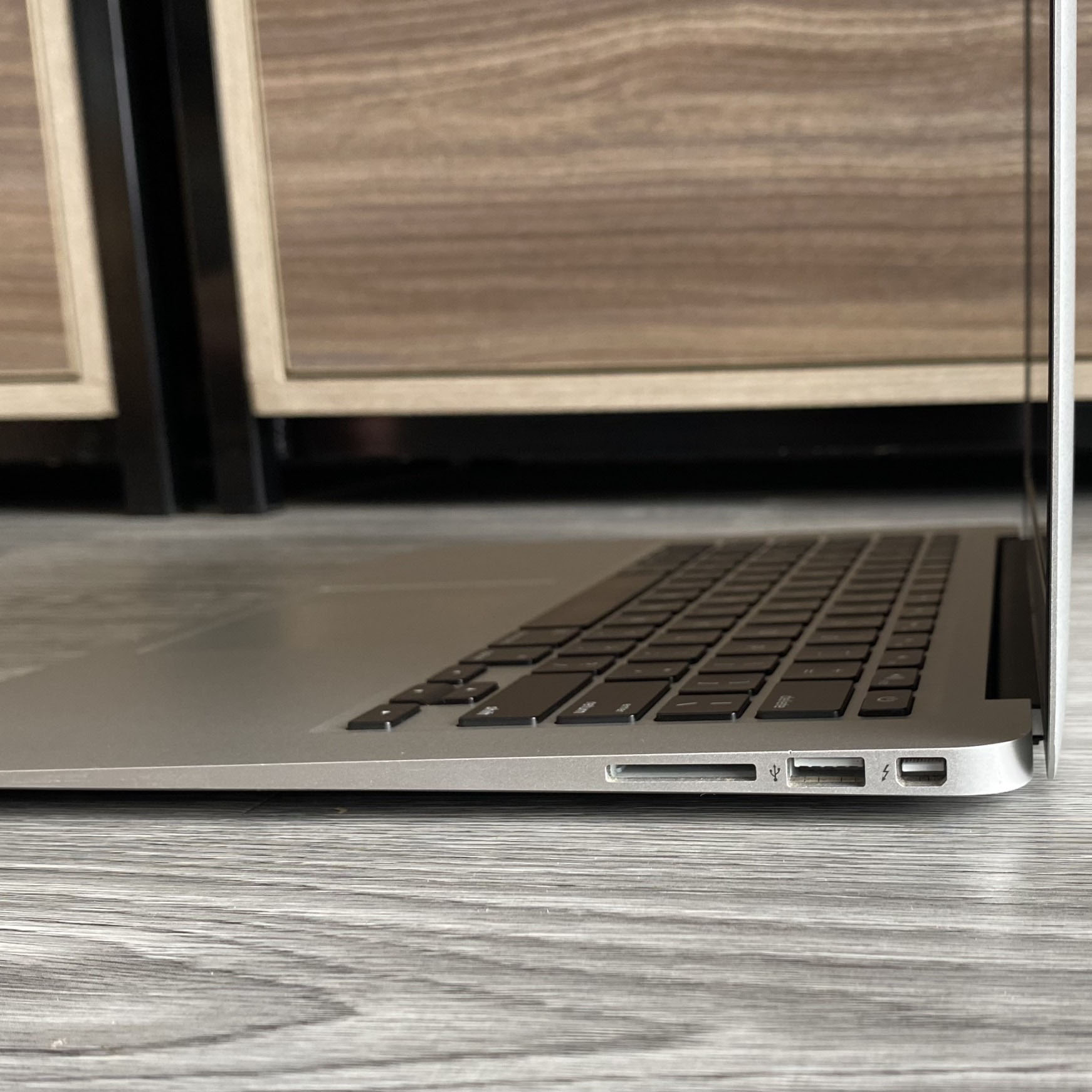 MacBook Air (13-inch, Early 2015) Core i5