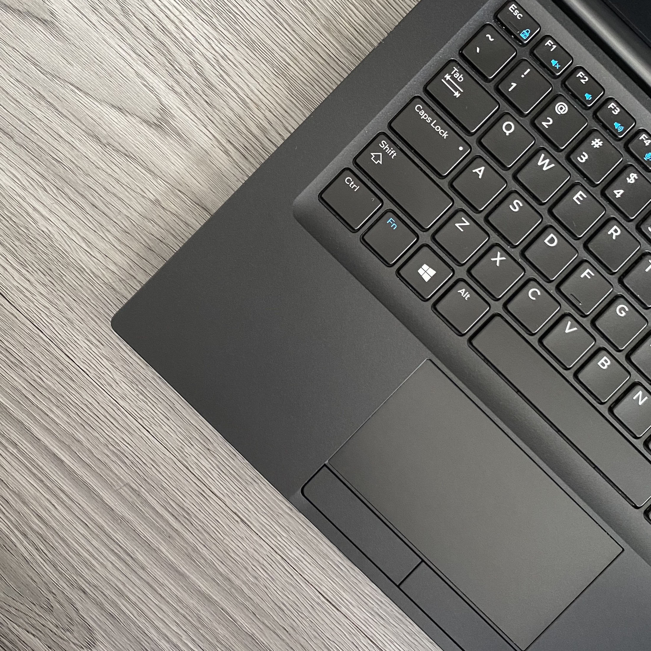 Dell Latitude 7390 Core i5