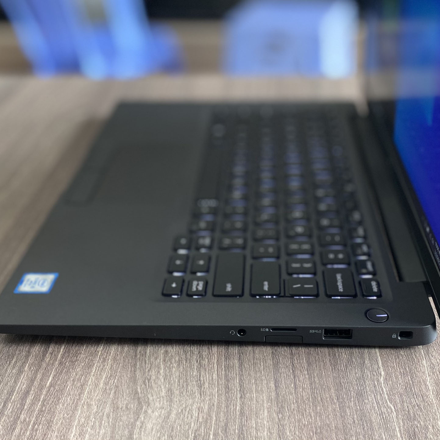 Dell Latitude 7400 Carbon Core i5