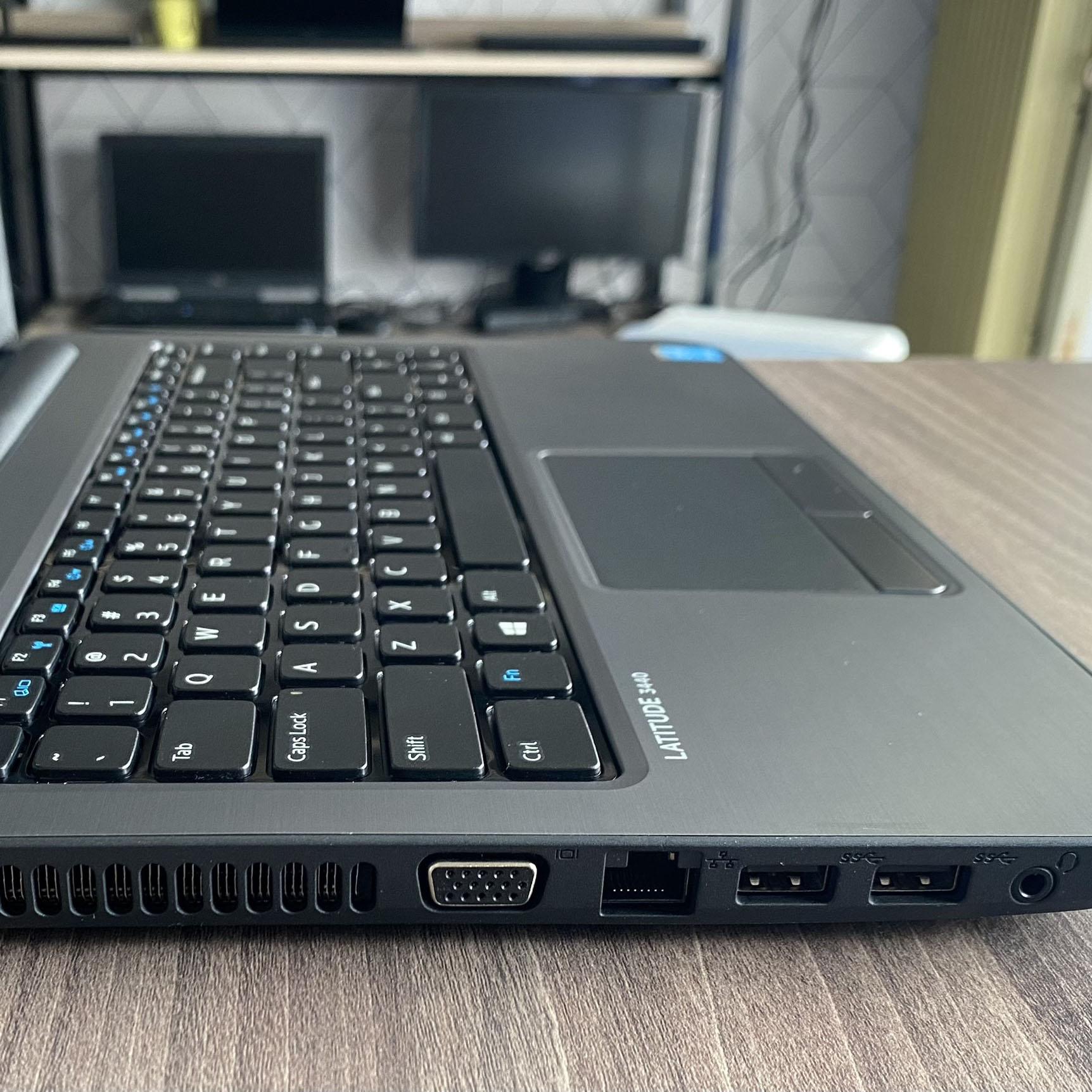 Dell Latitude 3440