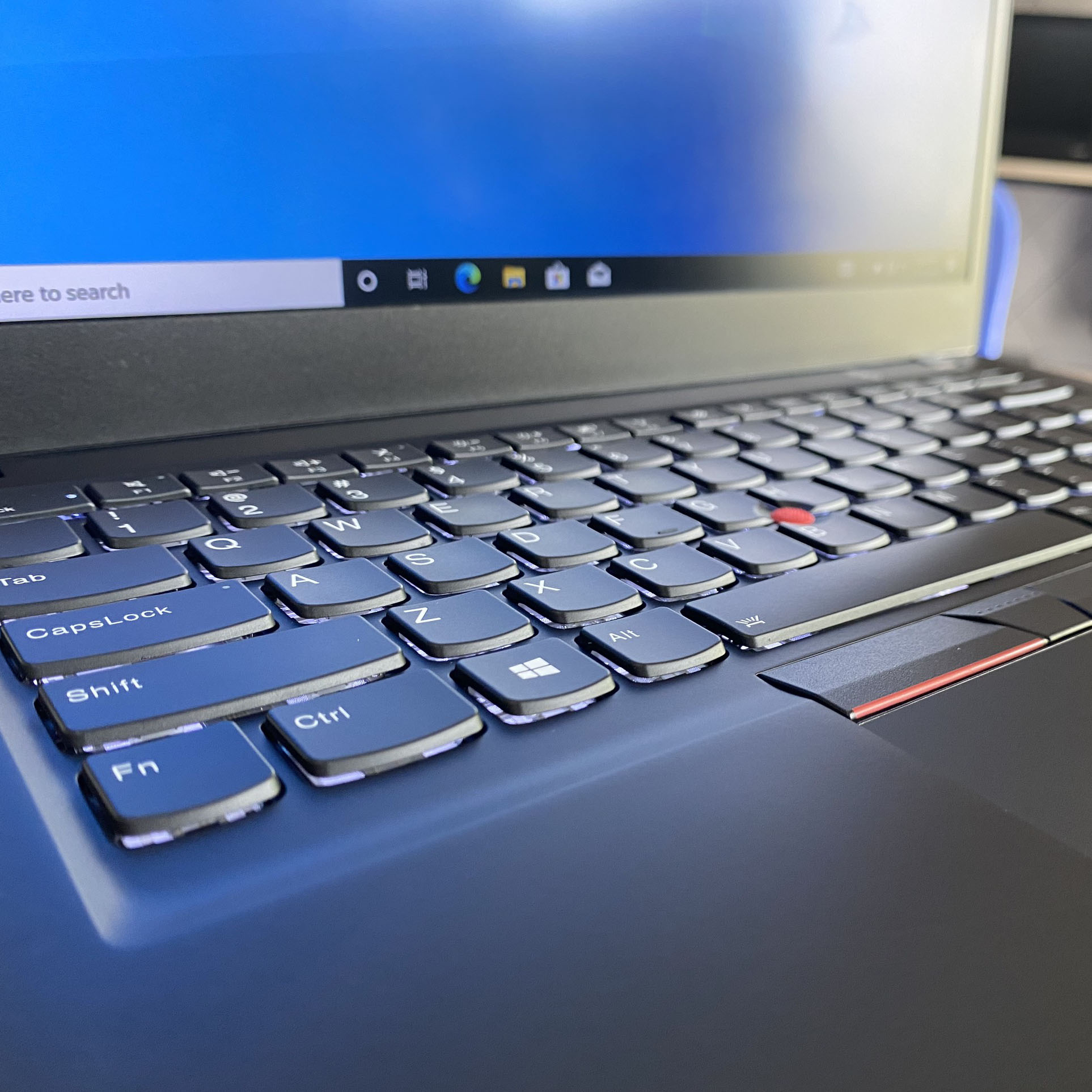 Lenovo Thinkpad T490s