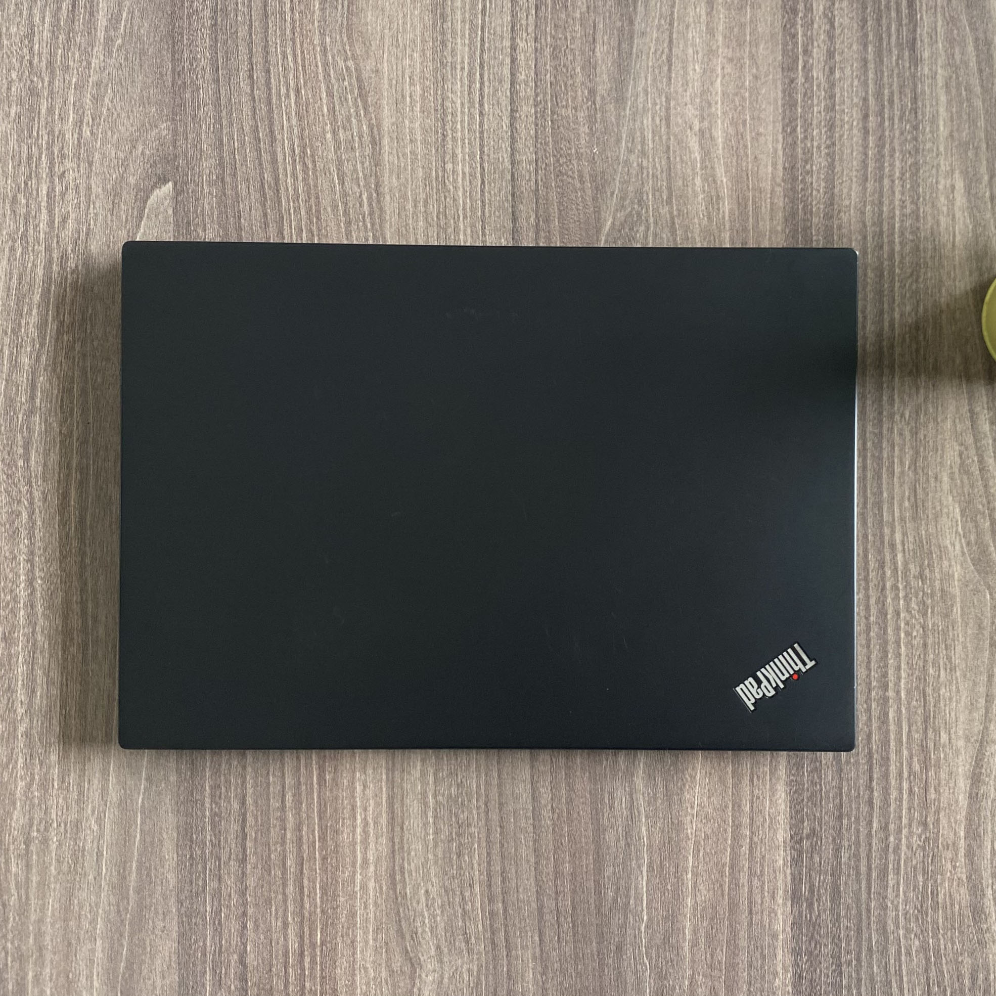Lenovo Thinkpad T490s