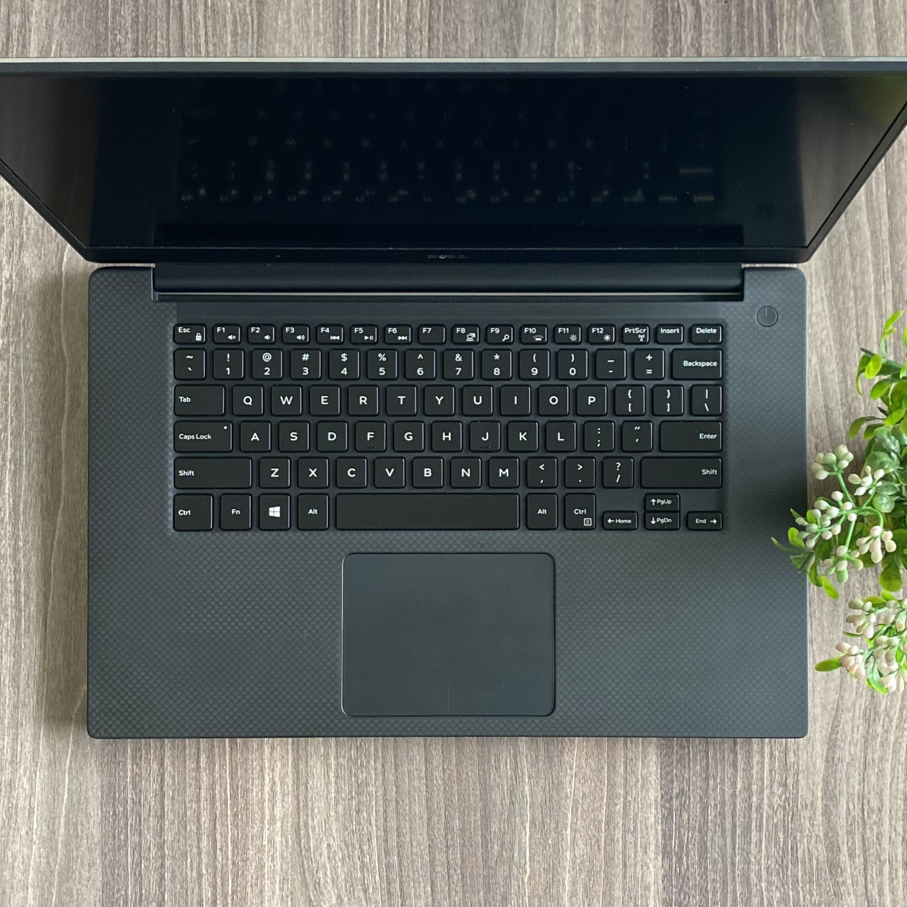 Dell Precision 5510 Máy Trạm Mỏng Nhẹ