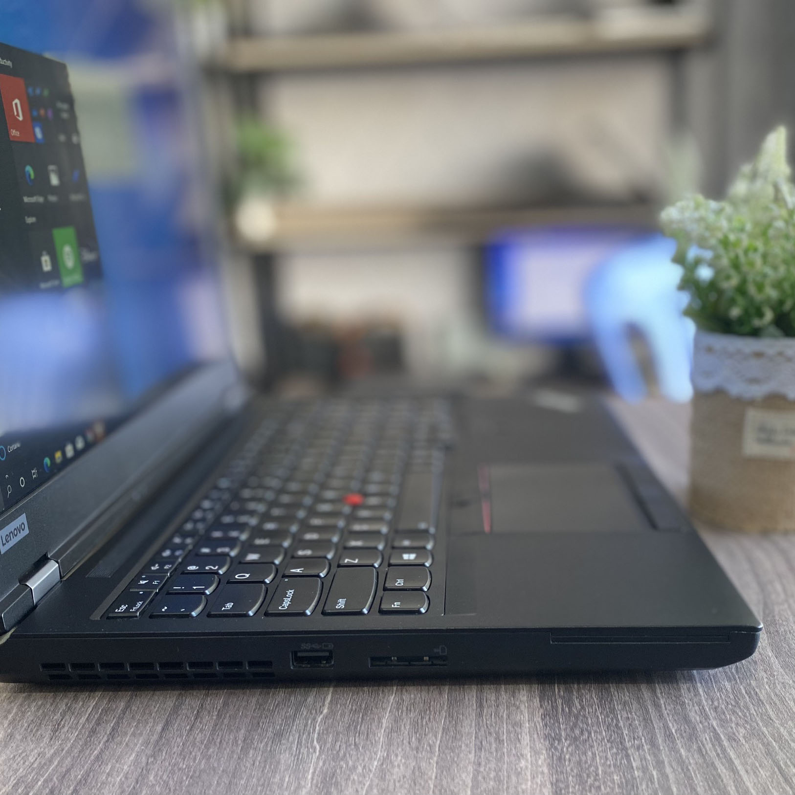 Lenovo Thinkpad P52