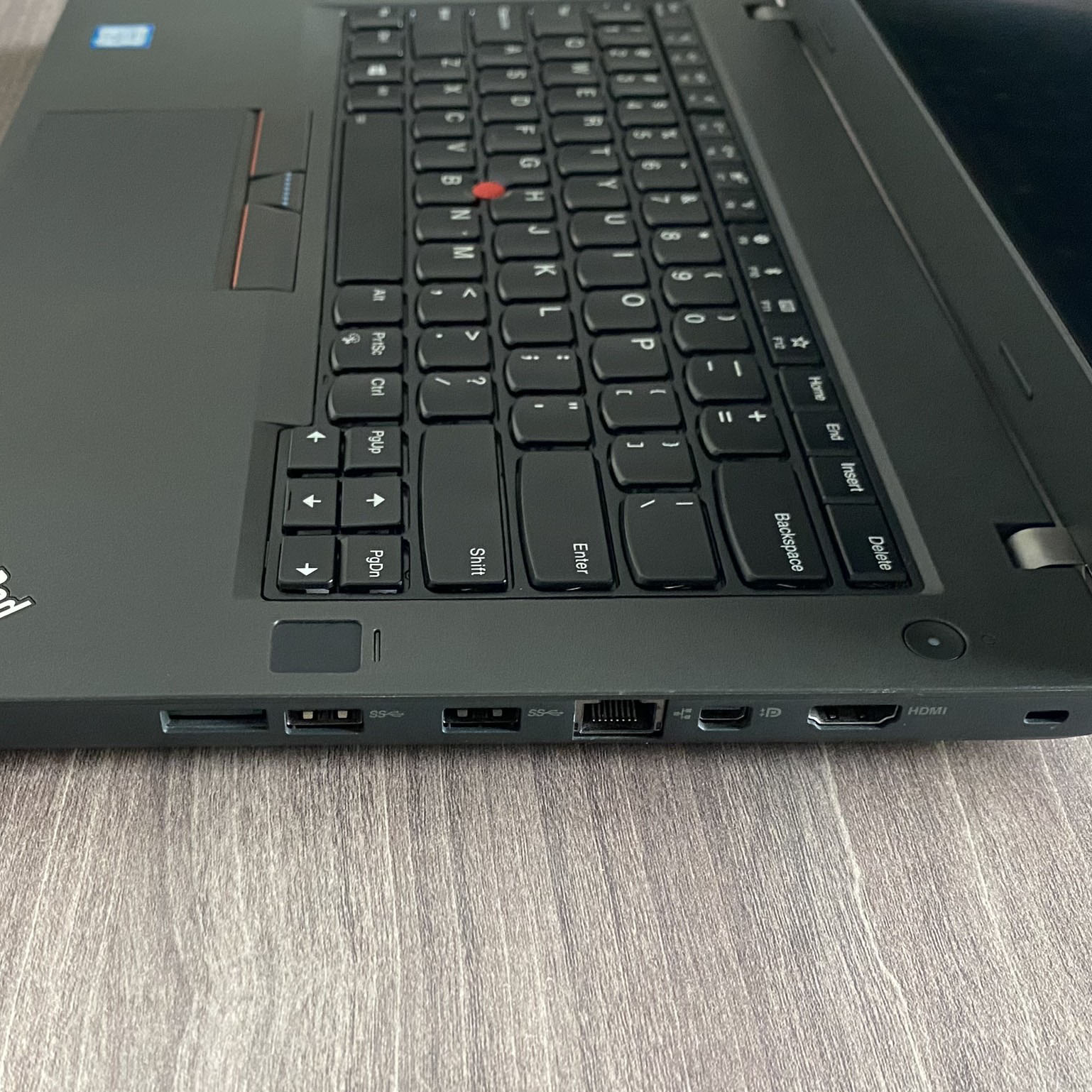 Thinkpad T470p VGA rời