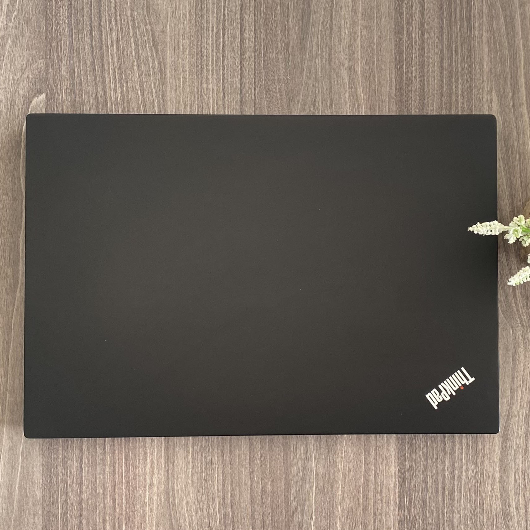Lenovo Thinkpad E585 Màn Hình 15.6 inch