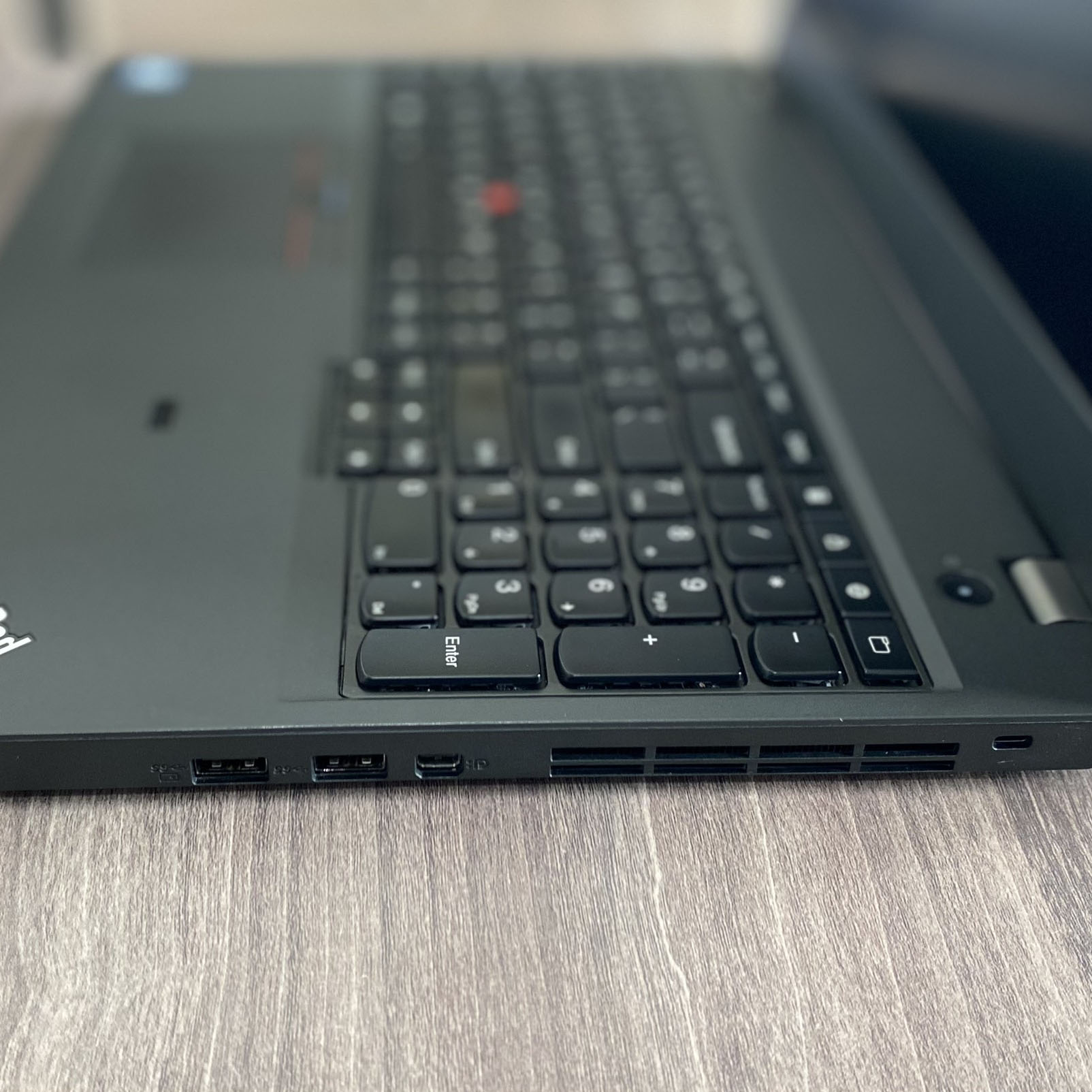 Lenovo Thinkpad T560