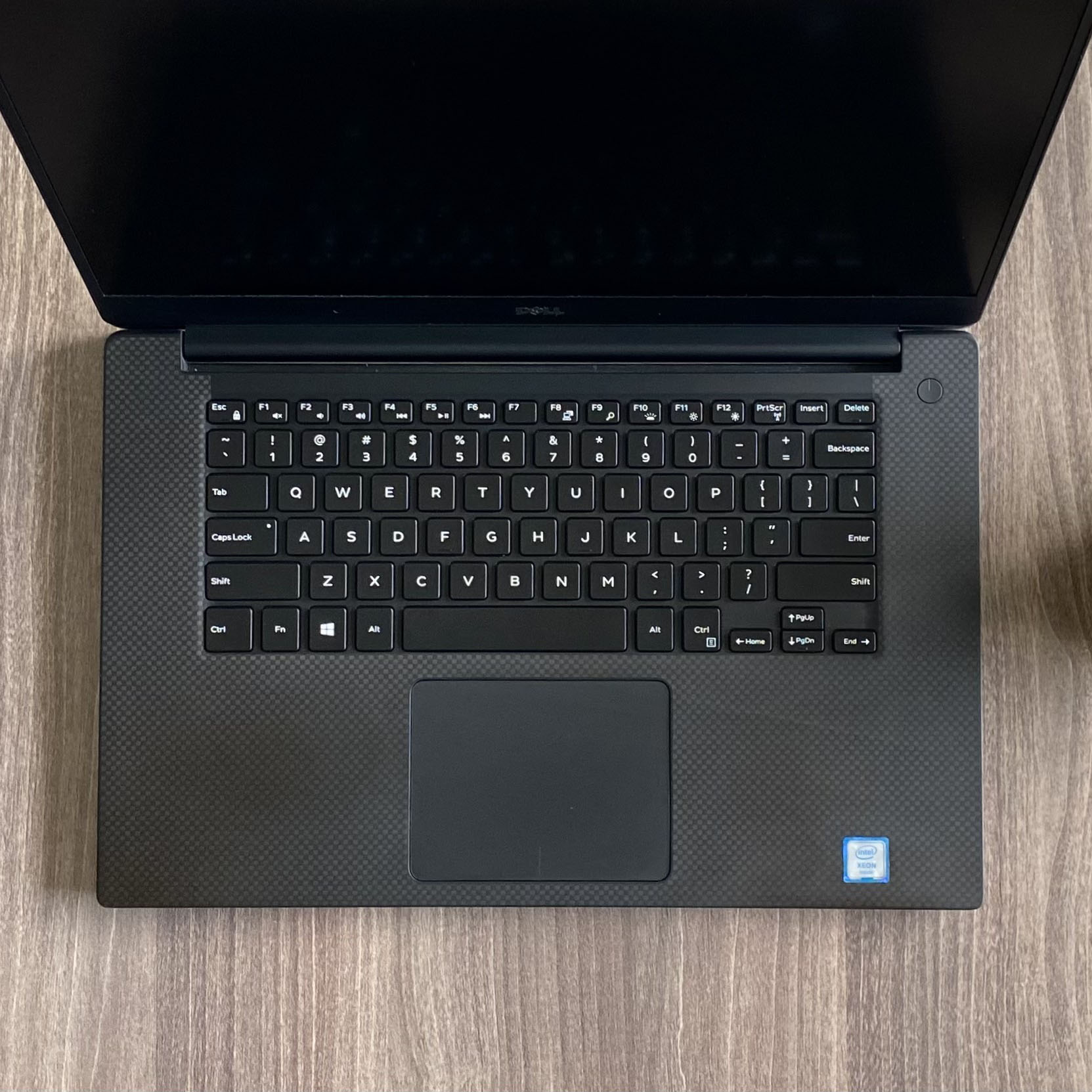 Dell Precision 5520 Máy Trạm Chuyên Đồ Họa