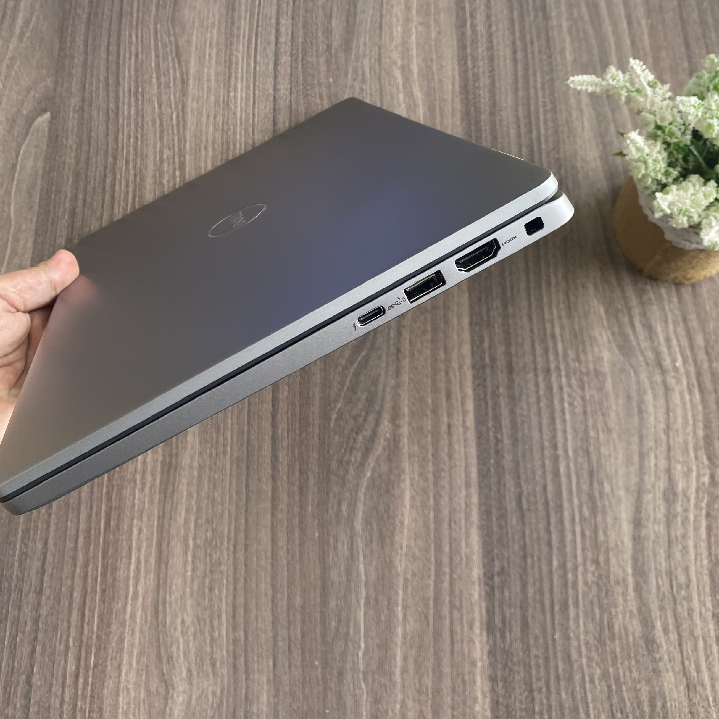 Dell Latitude 7330 năm 2023 (Aluminum)