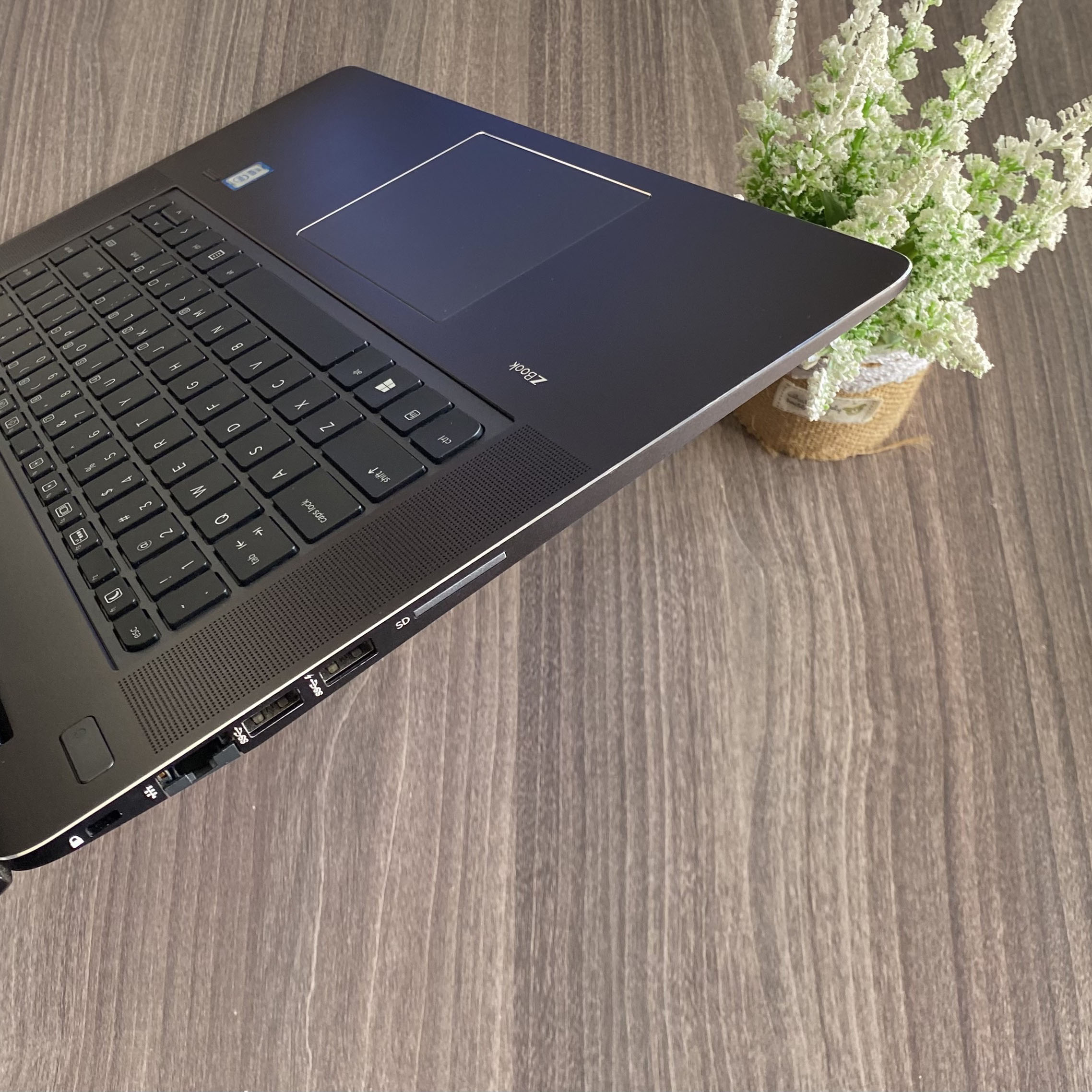 HP Zbook Studio G4 Chuyên Đồ Họa