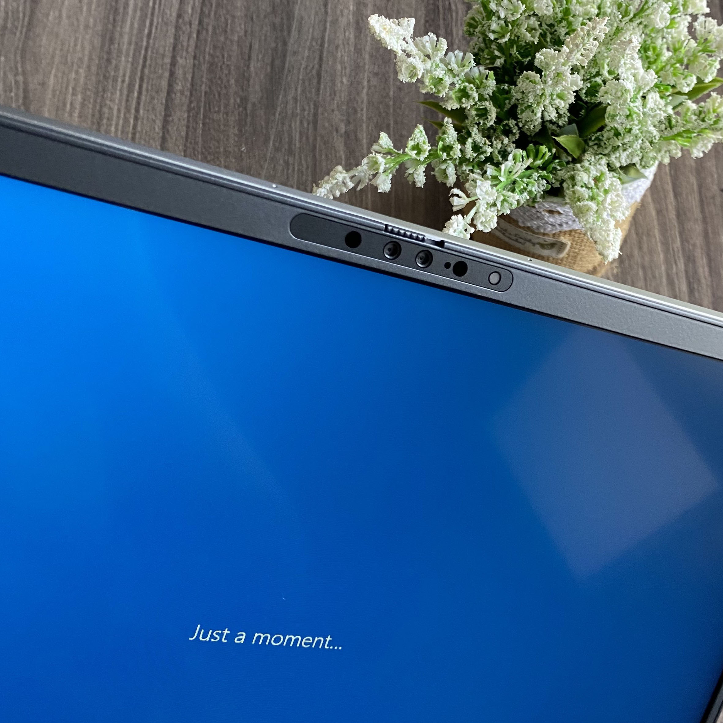 Dell Latitude 7430 năm 2023