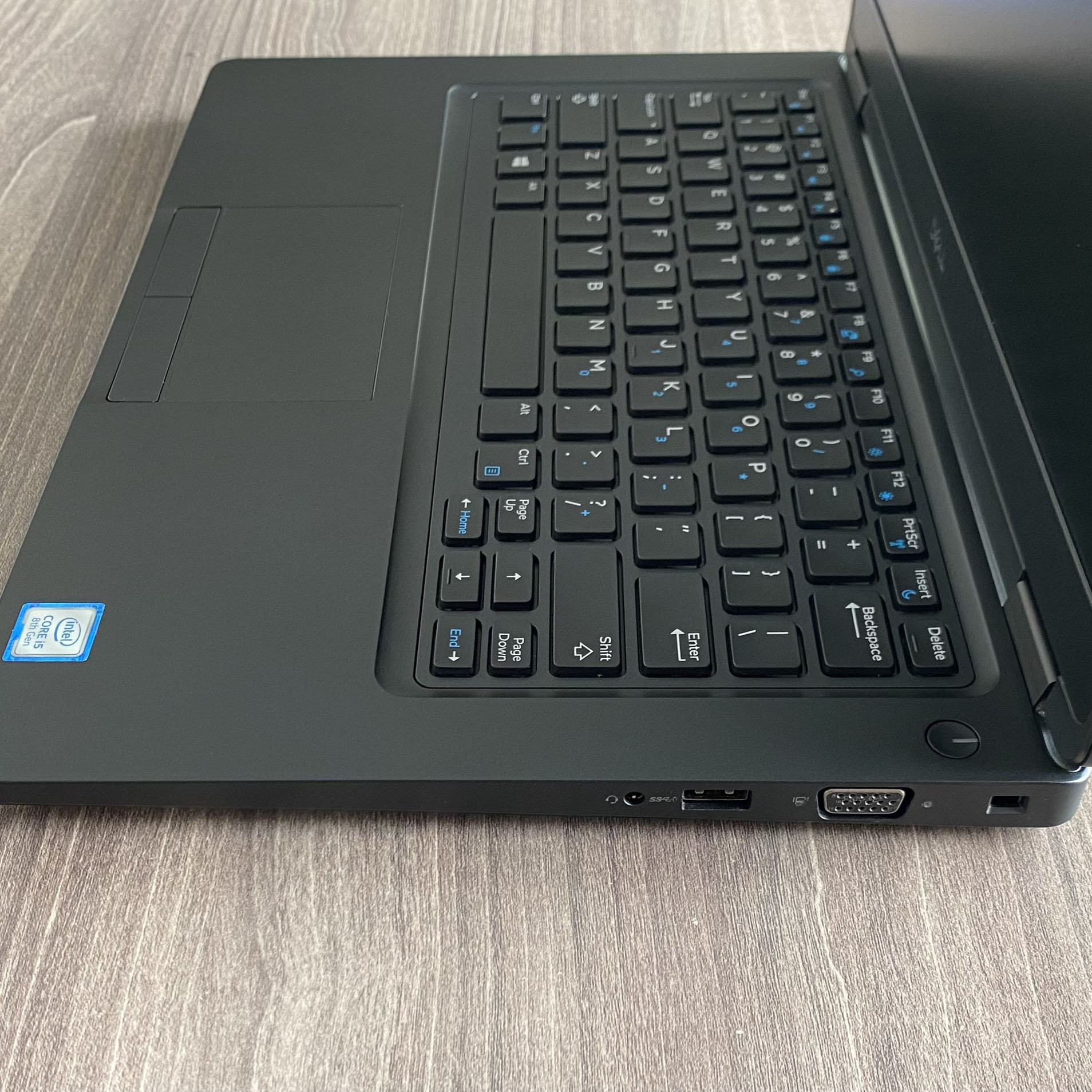 Dell Latitude 5491 Hiệu Năng Cao