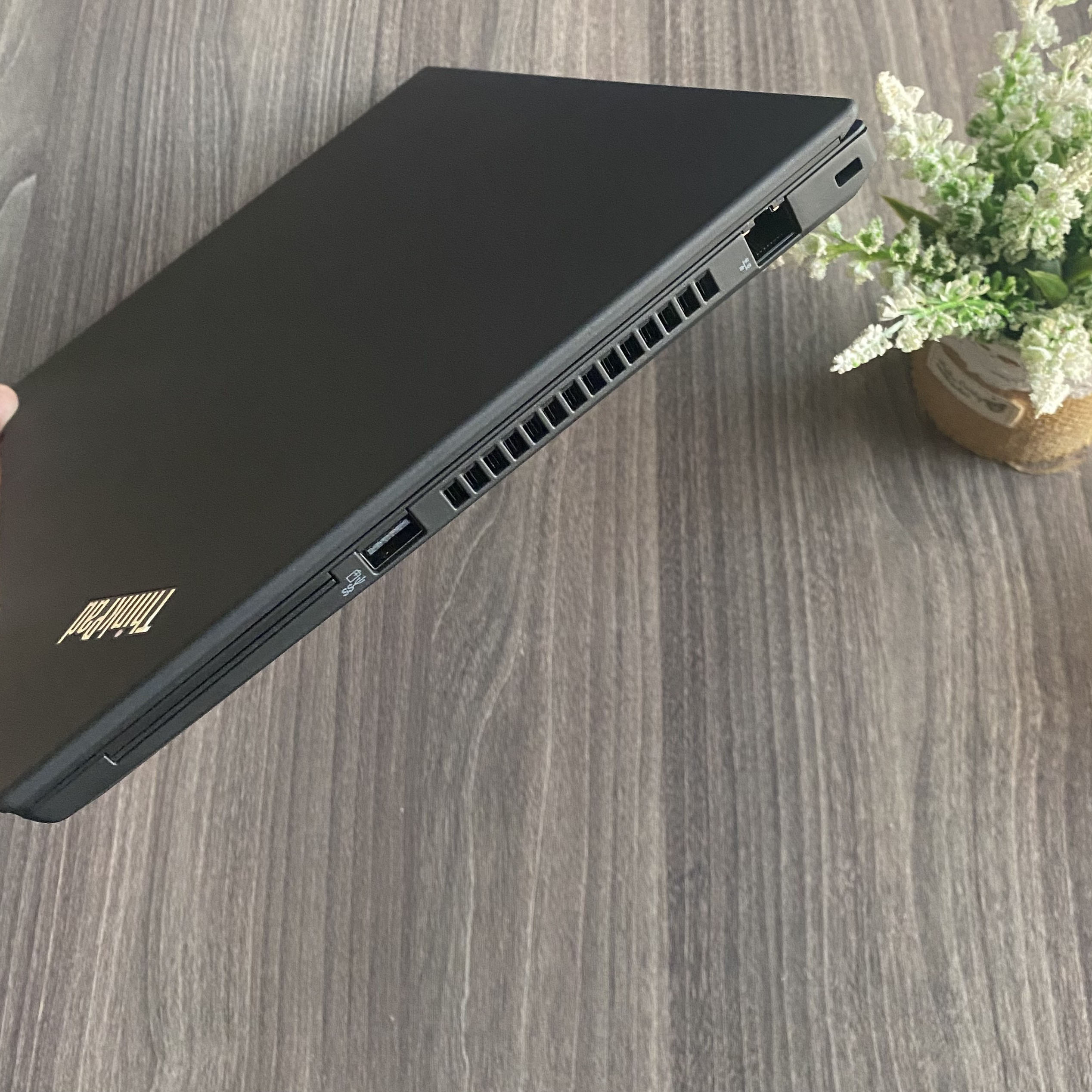 Lenovo Thinkpad P14s GEN 1