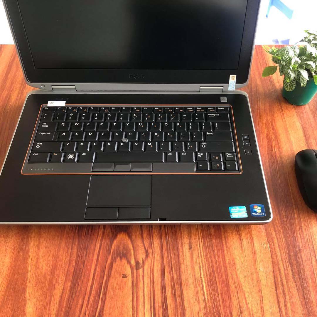 Dell Latitude E6420 i7 VGA