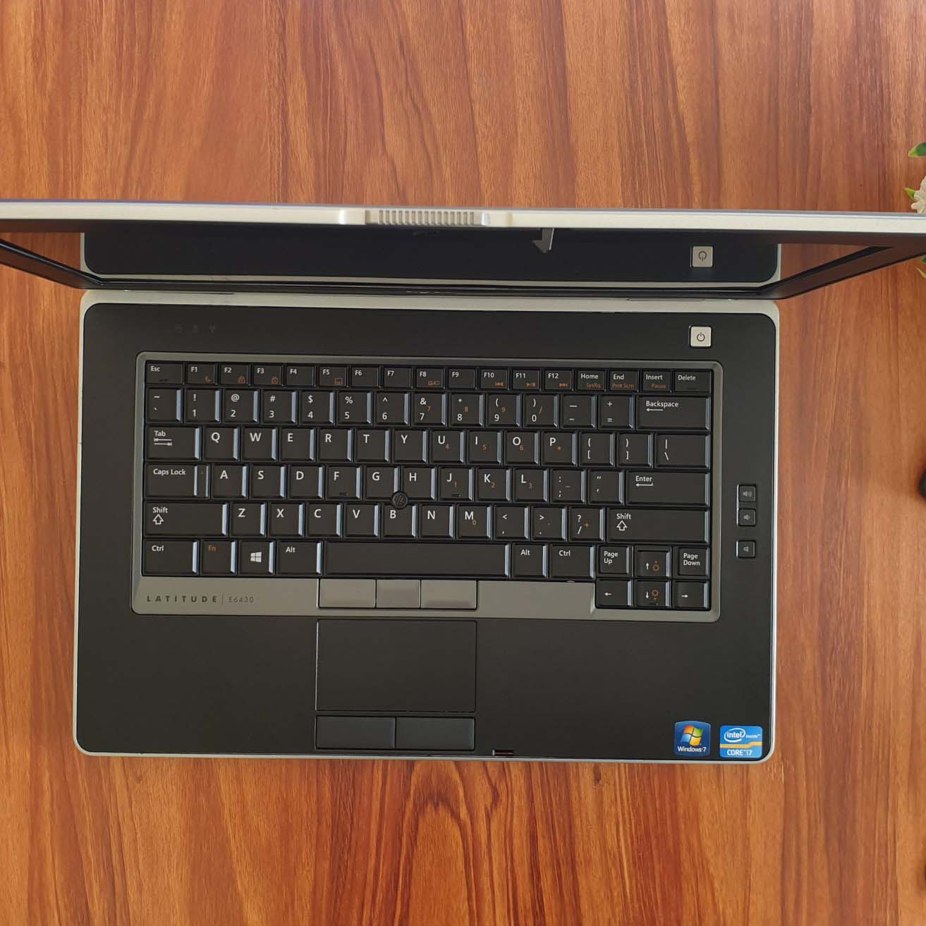Dell Latitude E6430 i5 VGA rời