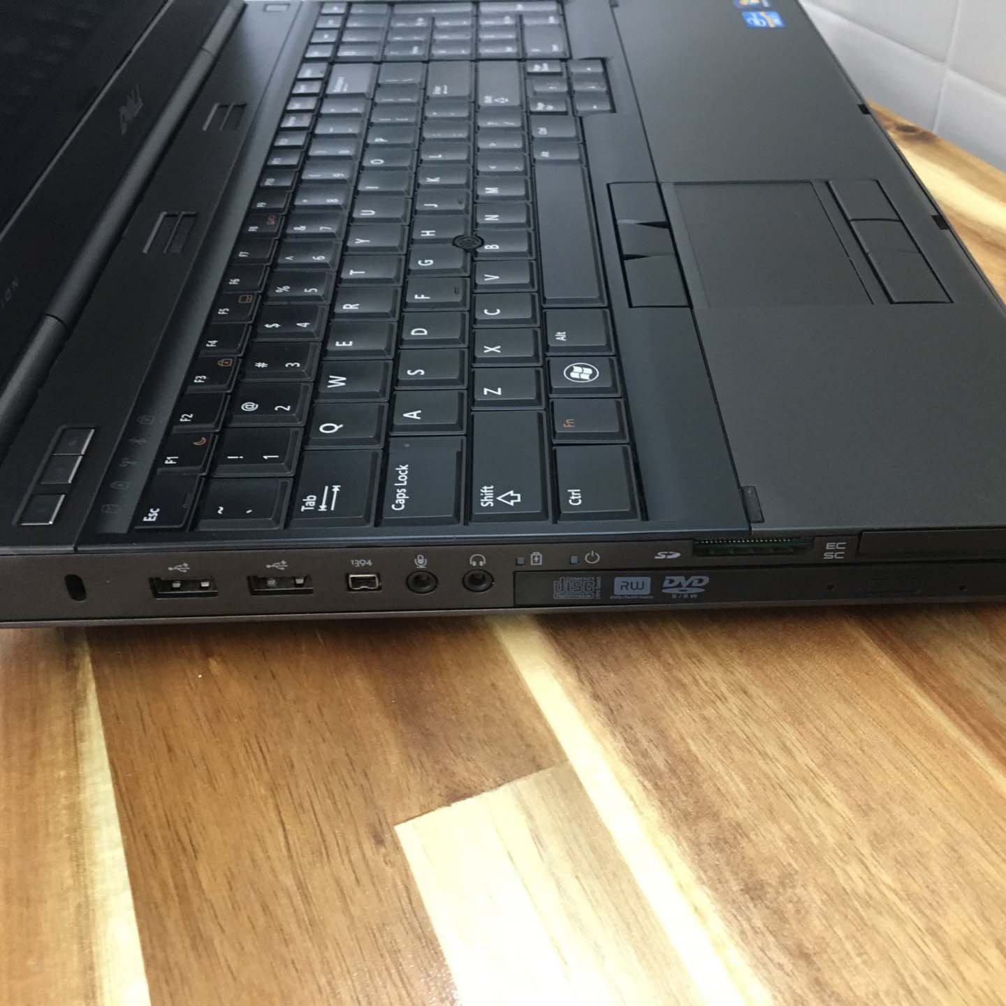 Dell Precision M4600 máy trạm chạy 24/24