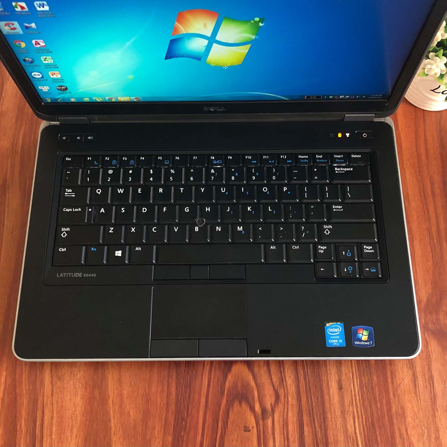 Dell Latitude E6440 Card rời 2GB