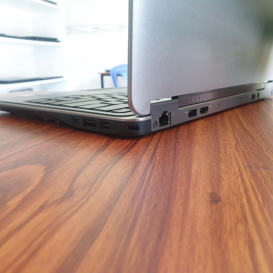 Dell Latitude E7240 Core i7 thế hệ 4