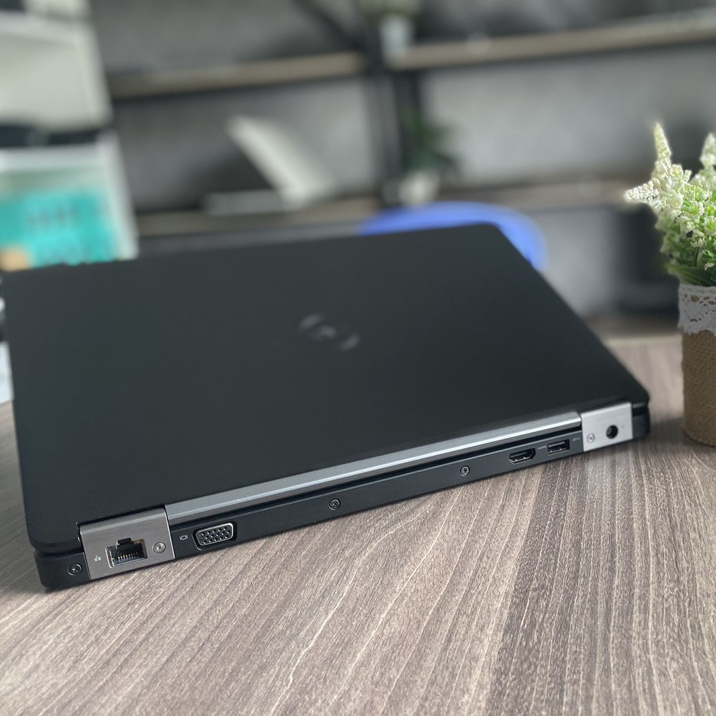 Dell Latitude E5270 Core i7 Nhỏ Gọn