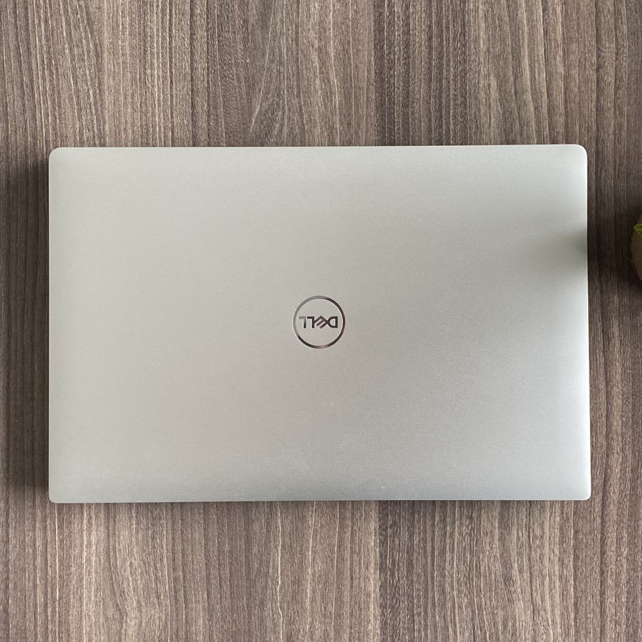 Dell Precision 5530 Máy Trạm Mỏng Nhẹ